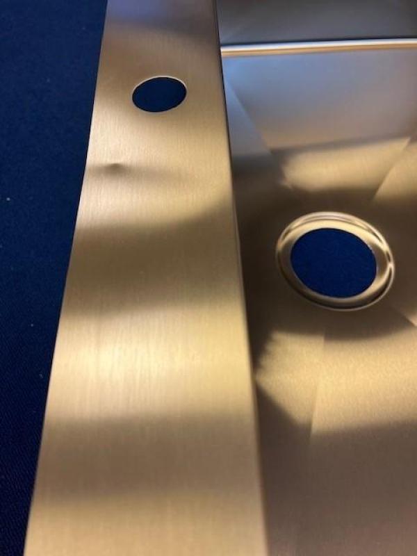 OUTLET Beschadigd! Ausmann Weser RVS PVD Gold 79x51 met kraangat onderbouw , opbouw en vlakinbouw 1208954936