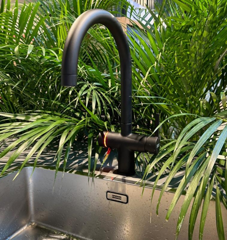 Franke Maris water hub 4L boiler 3-1 met Touch electronische kokend water kraan mat zwart met waterhub mengset 1208957949