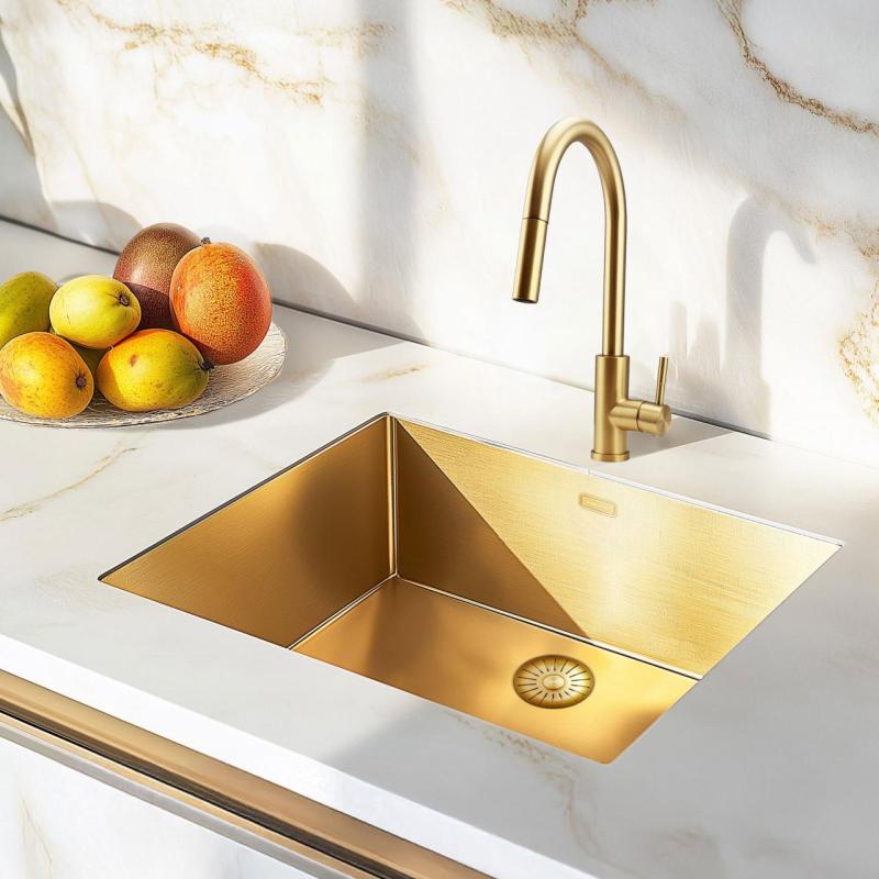 Pure.Sink Elite Steel Stream-S keukenkraan PVD geborsteld goud met uittrekbare uitloop PS8045-60