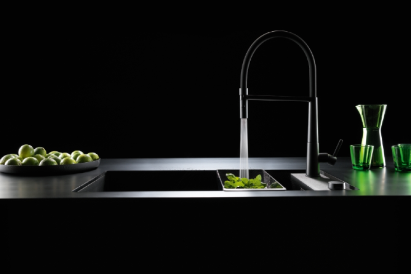 Franke Icon Eenhendel Keukenmengkraan met Flexibele Handdouche, Zwart 115.0690.598