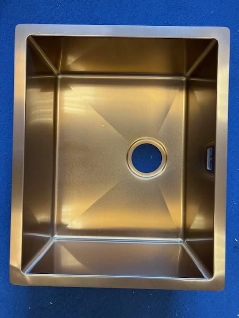 HOEK Gebogen Ausmann Mosel RVS spoelbak koper kleur PVD Copper 50x40 onderbouw vlakbouw en opbouw 1208971800 - Productafbeelding 8